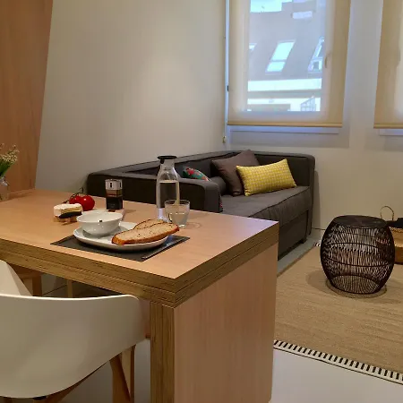 Inside Apartman